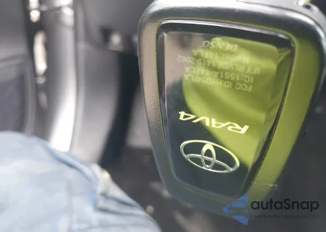 2025 Toyota Rav4 Hybrid Xse from USA, damaged, VIN 4T3E6RFV0SU180087